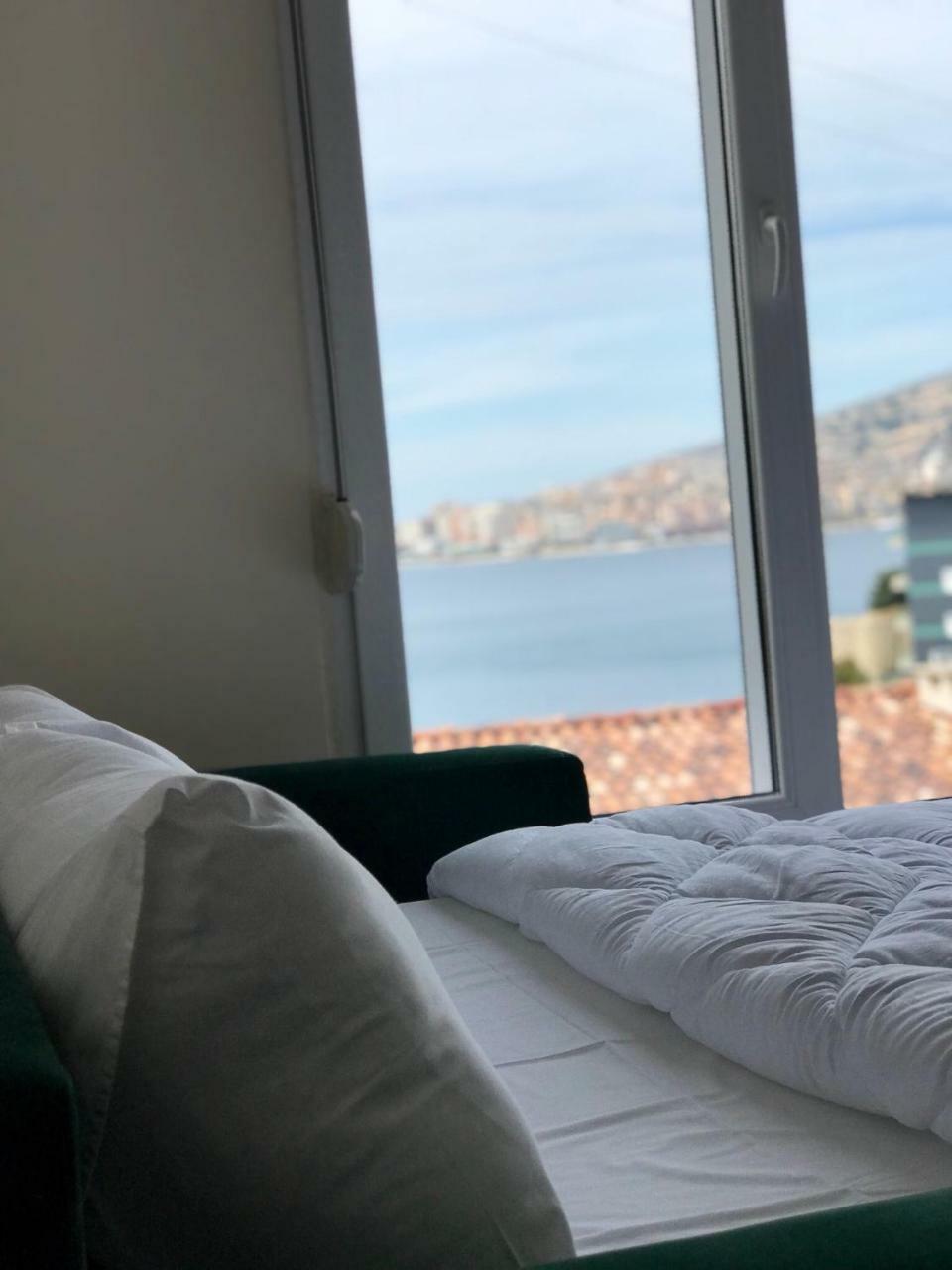 Sunny Bay